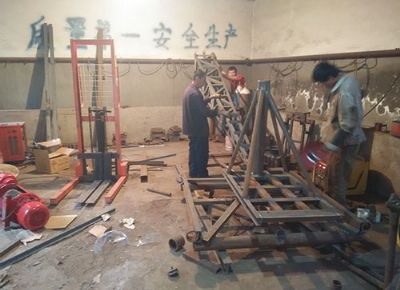 點擊查看詳細信息<br>標題：華友機械多用途吊J 閱讀次數(shù)：7682
